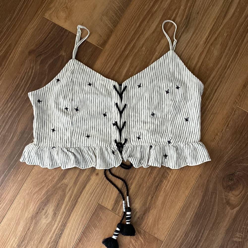 American Eagle top Large